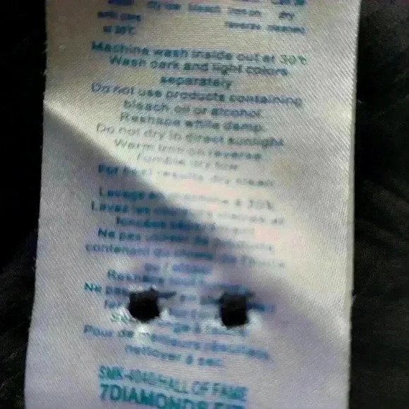 7 DIAMONDS MEN'S FITTED BLACK BUTTON-DOWN SHIRT. SIZE XL. - Picture 9 of 10